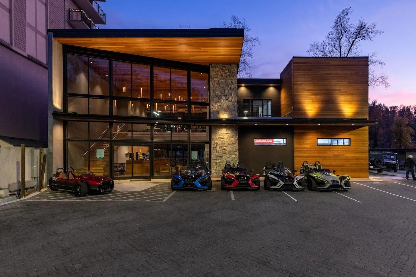 Things To Do https://heavenscabins.icnd-cdn.com/images/thingstodo/rocky top rentals.webp